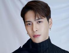 世俱杯改制-哈登硬仗之王精神照耀赛场，辽宁队争冠战力克浙江队铸就传奇