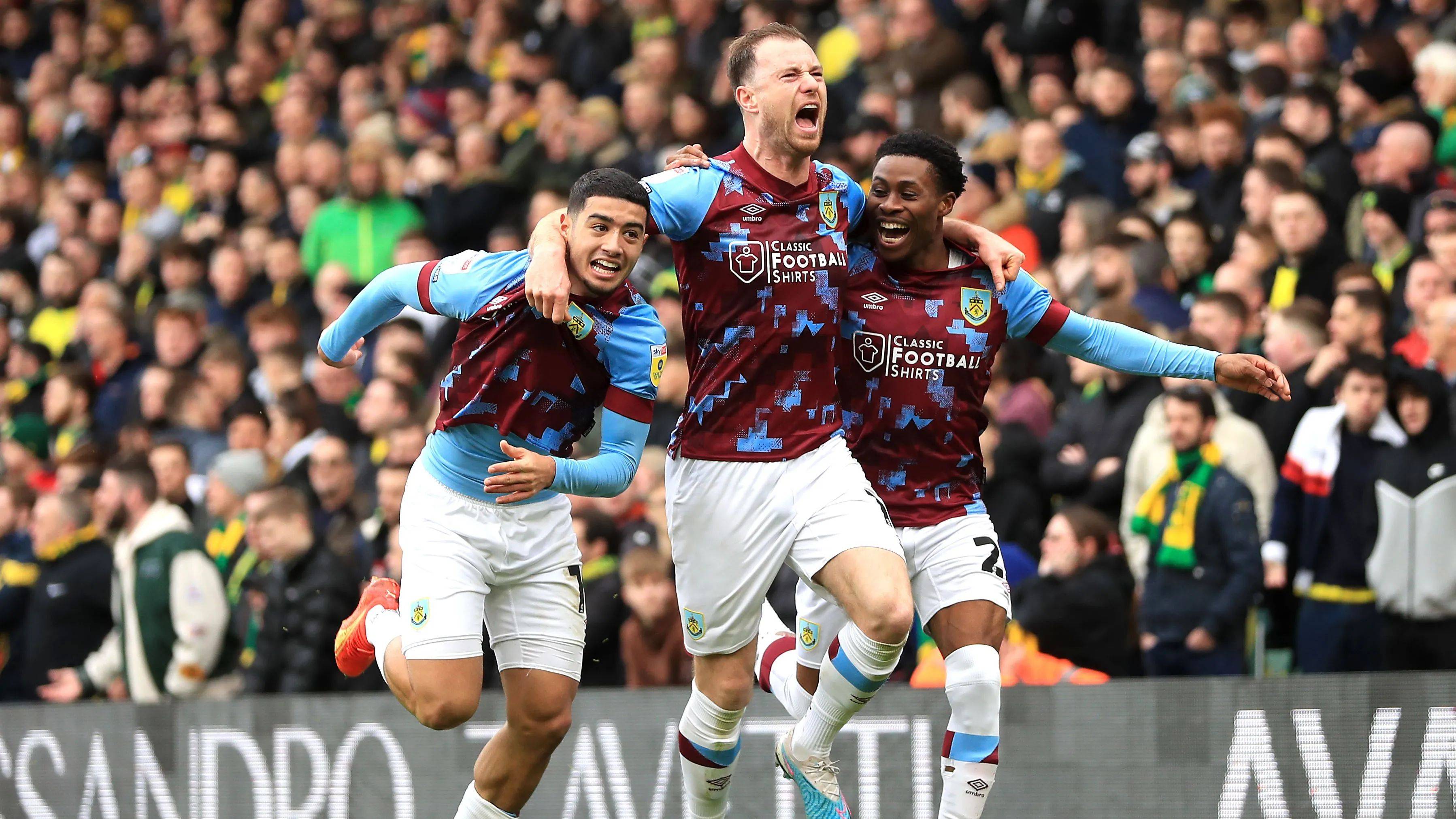 世俱杯奖金-关于英冠升级资格对阵显现鲜明，竞争迎来最后争夺的信息