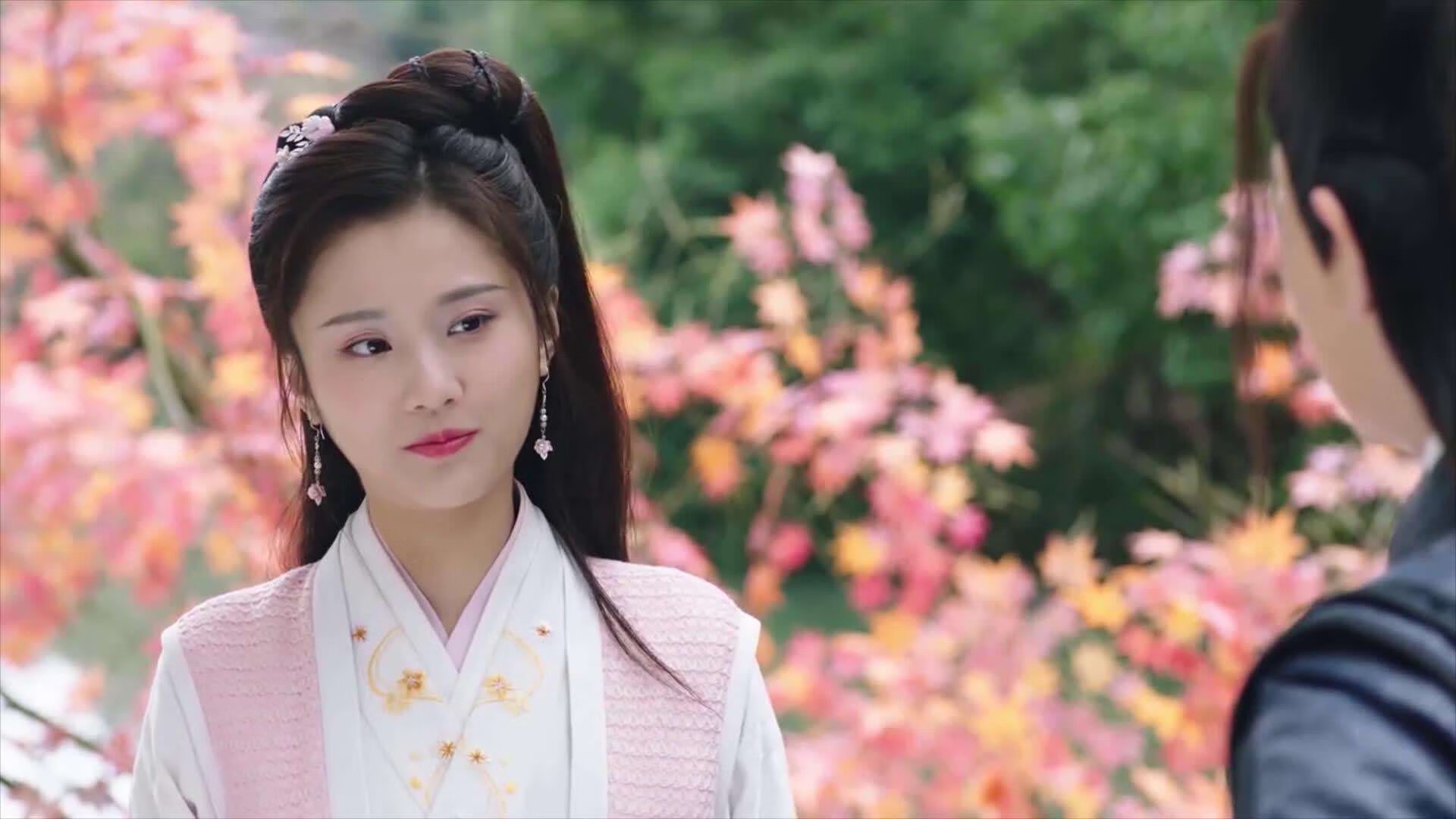 世俱杯2025-莱万绝世个人秀，乌拉圭团队绝杀夜，足球场上的双面美学