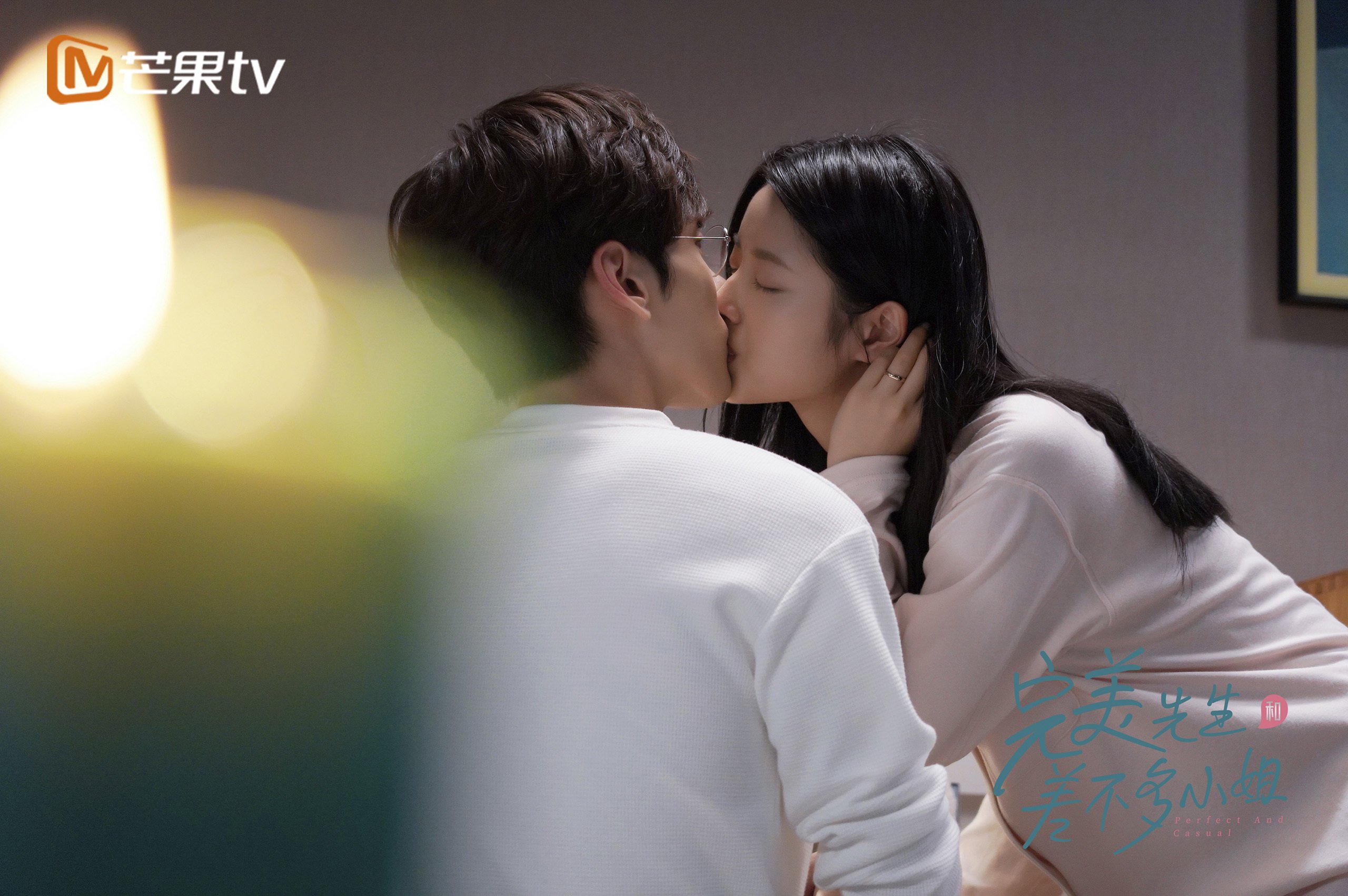 世俱杯决赛-突尼斯防守锁死巴拉圭，阿圭罗稳定输出不掉线—足球赛场上的攻守之道